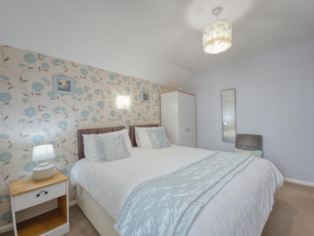 Apartment 7 - 1 Bedroom Sea Front Location - Step Free Access From Rear - Free Parking بيغْنْتون المظهر الخارجي الصورة